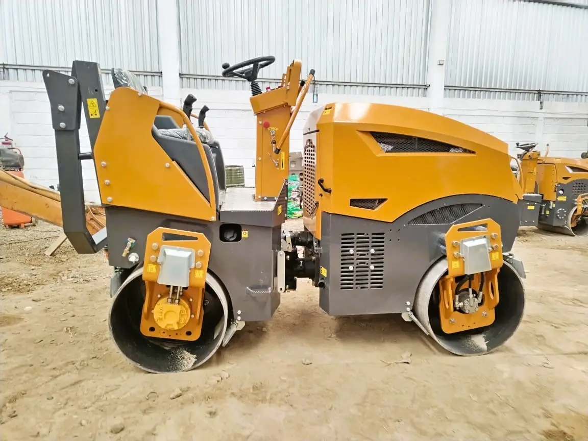 Vibro Compactador de 3Ton. BM3000 RD27 Wacker Bw120 Bomag Cipsa RWYL61BC - Equipos de compactación