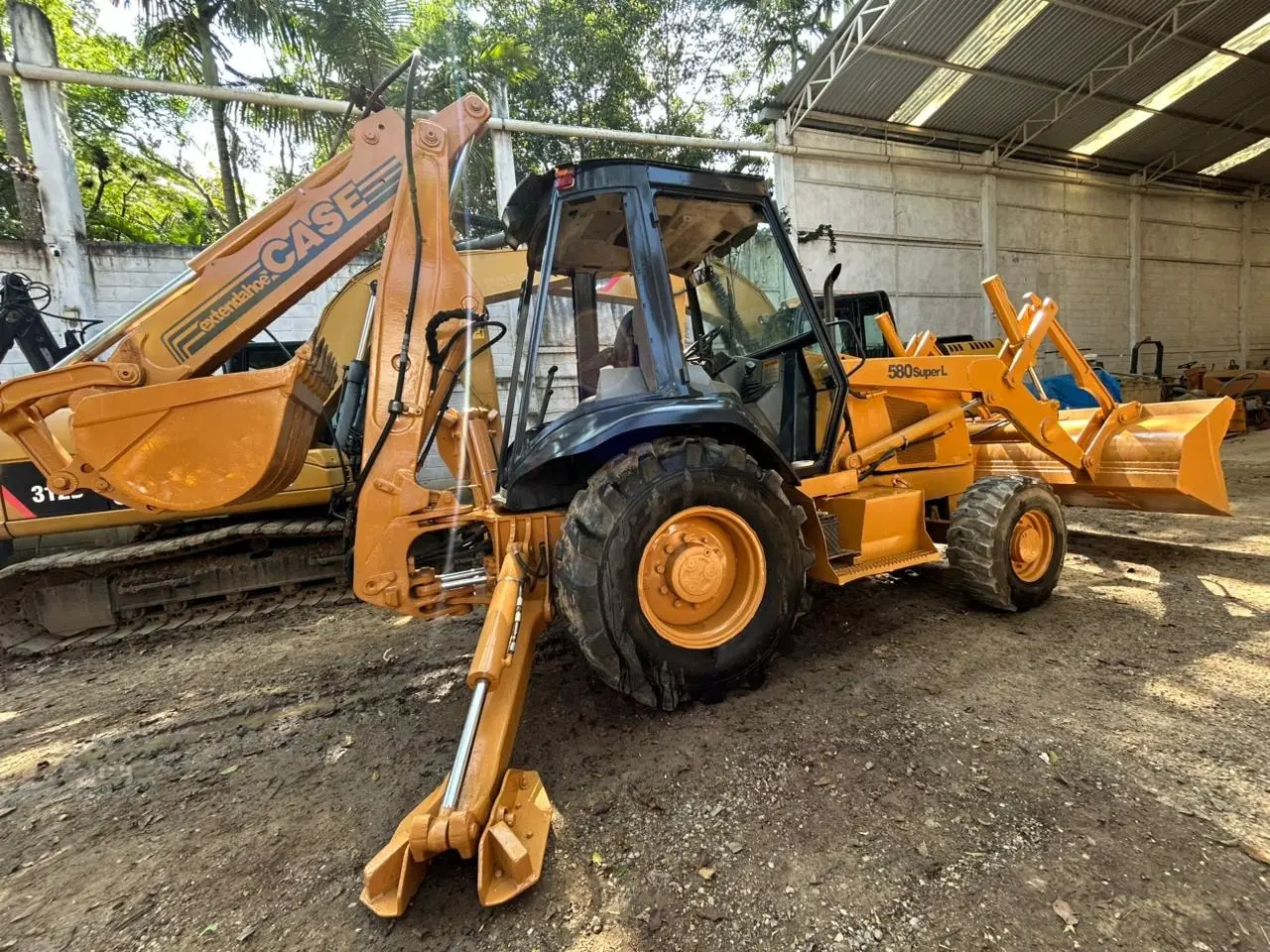 Retroexcavadora Case 580 Super L 1997